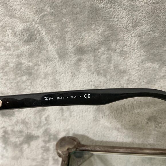 Ray-Ban RB4184 601/71 Sunglasses Black Replacement FRAMES ONLY 54-17-145 Italy - Picture 5 of 5